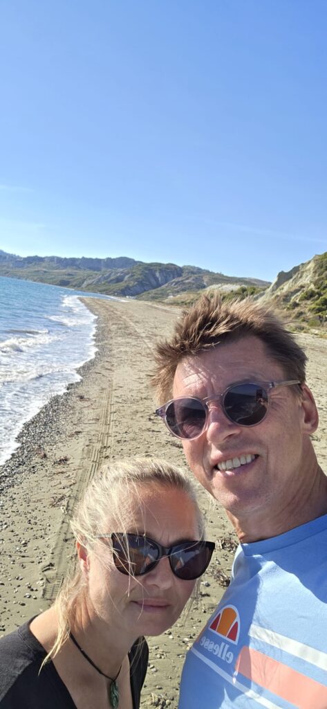 martin und ich in spille am strand